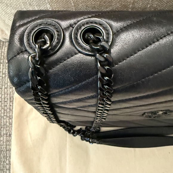 Tory Burch shoulder bag. - Picture 4 of 9